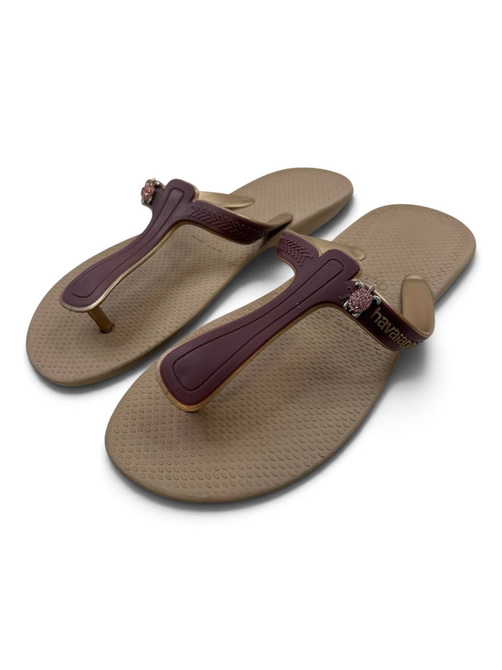 Havaianas Women 9/10 Flip Flops Rhinestone Turtle Charm Rose Gold Burgundy